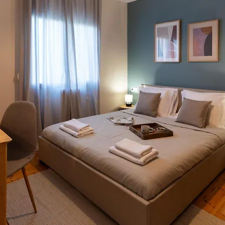 New Stylish 2bd, Balcony * Salonic