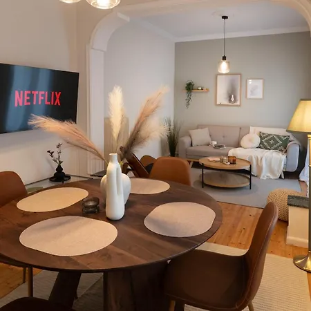 New Stylish 2bd, Balcony Soluň